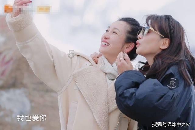 什么播放软件可以看没有下载完成的视频